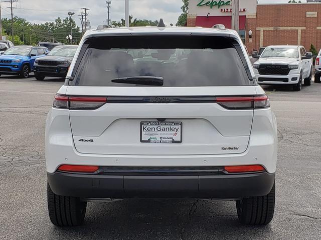 new 2025 Jeep Grand Cherokee car, priced at $41,007