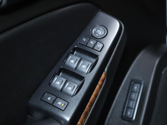 used 2020 Chevrolet Tahoe car, priced at $35,989
