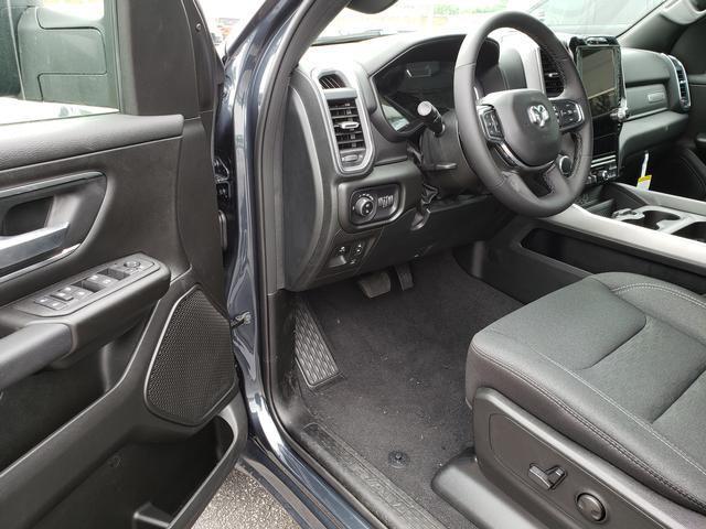 new 2025 Ram 1500 car, priced at $52,832