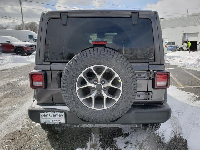 new 2025 Jeep Wrangler car, priced at $47,986