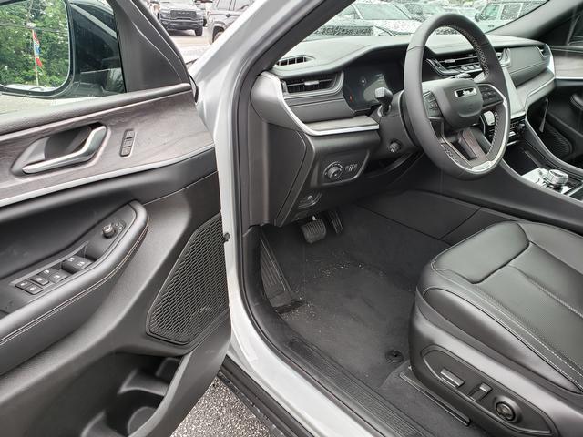 new 2025 Jeep Grand Cherokee L car, priced at $48,551