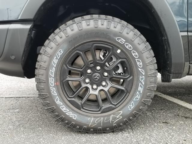 new 2025 Ram 1500 car, priced at $73,039