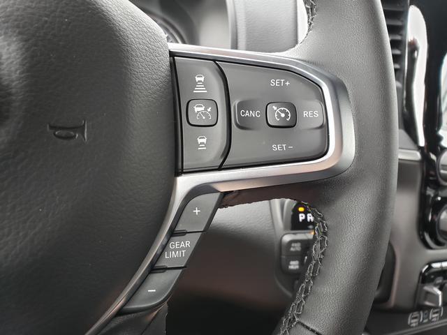 new 2025 Ram 1500 car, priced at $44,617