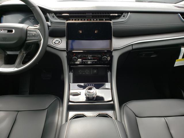 new 2025 Jeep Grand Cherokee L car, priced at $48,435