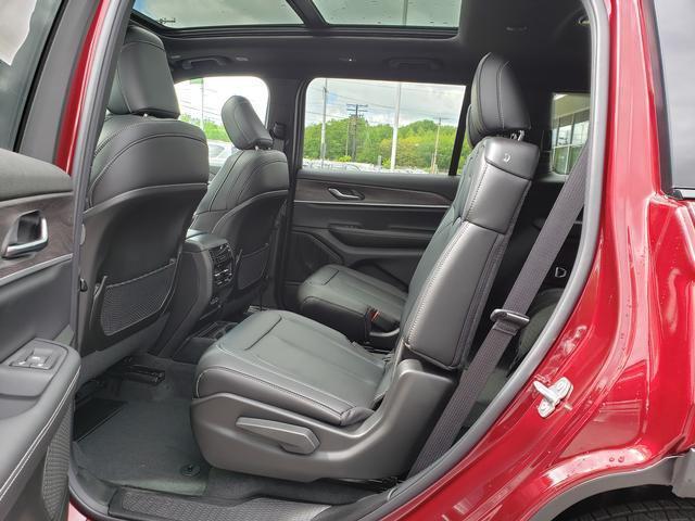 new 2025 Jeep Grand Cherokee L car, priced at $48,435
