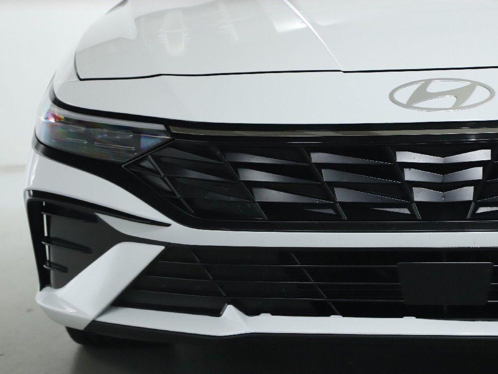 used 2025 Hyundai Elantra car, priced at $18,491