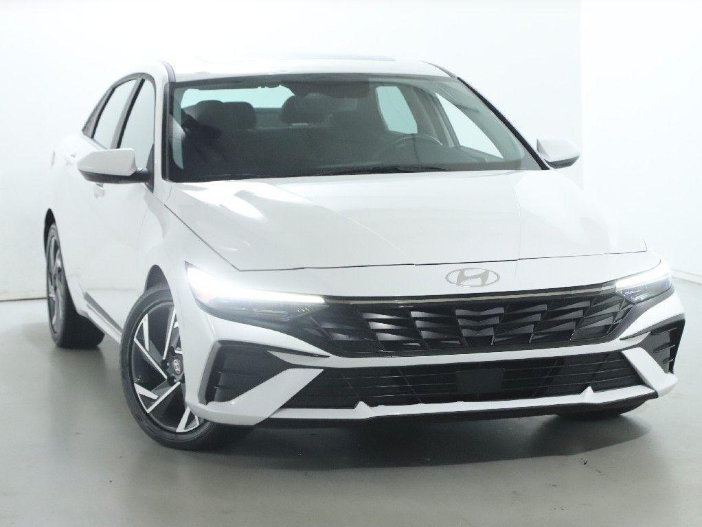 used 2025 Hyundai Elantra car, priced at $18,491