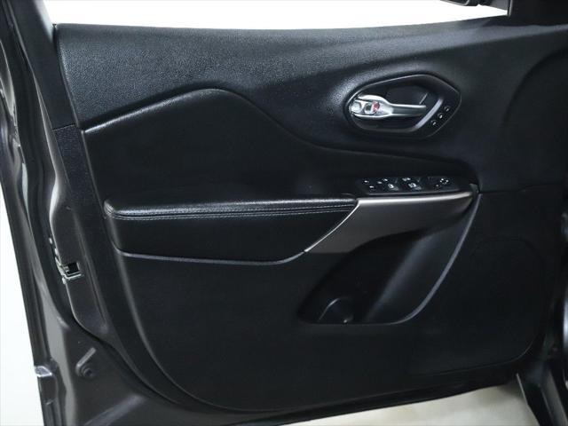 used 2020 Jeep Cherokee car, priced at $18,969