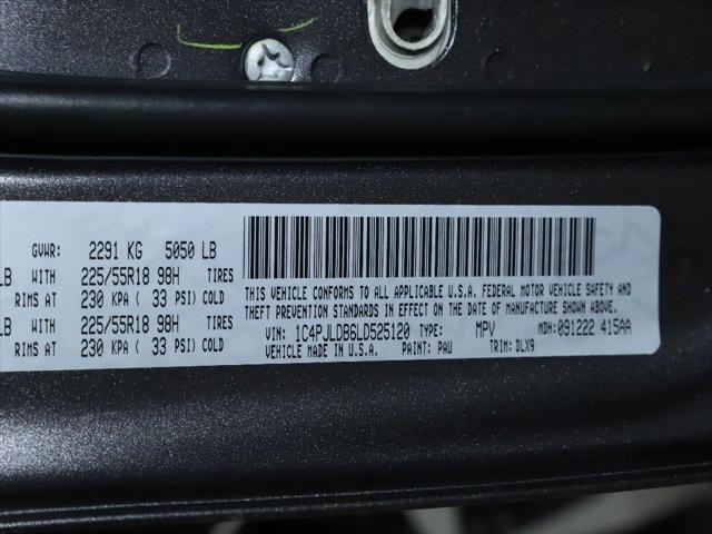 used 2020 Jeep Cherokee car, priced at $18,969