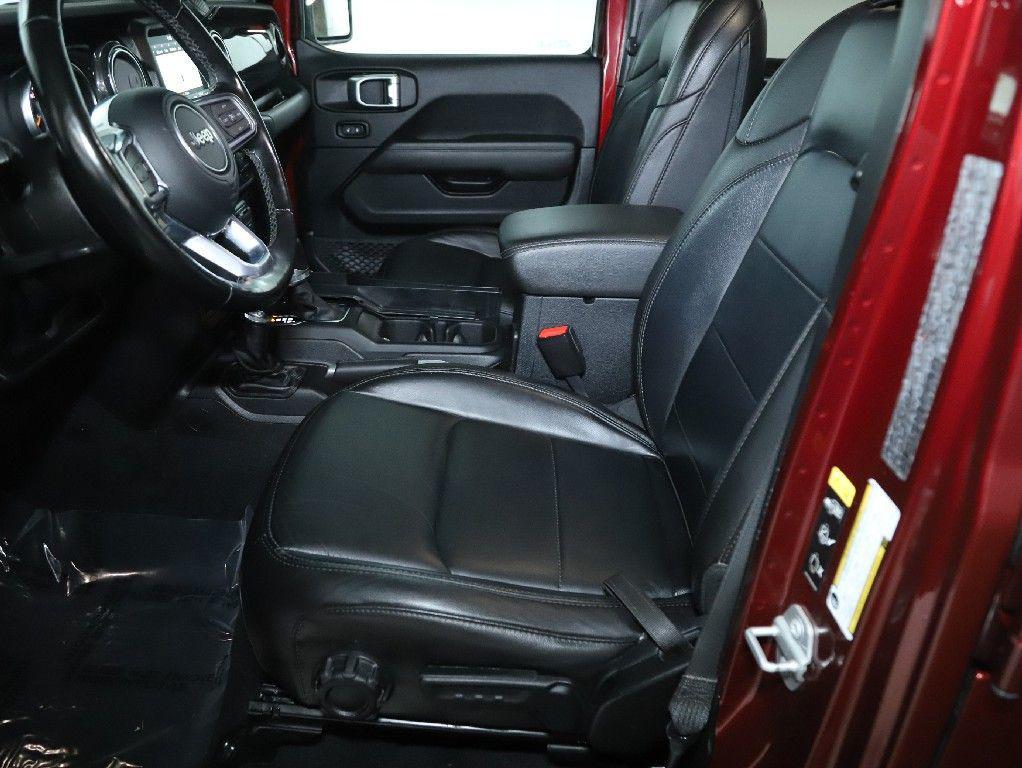 used 2021 Jeep Wrangler Unlimited car, priced at $27,991