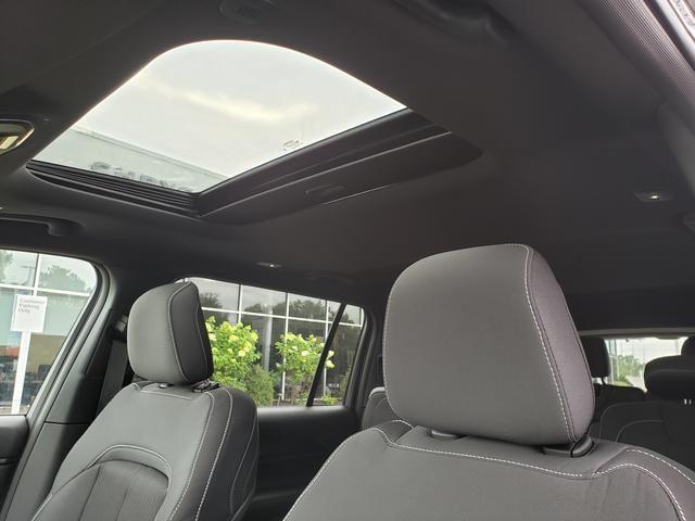 new 2025 Jeep Grand Cherokee L car, priced at $35,899