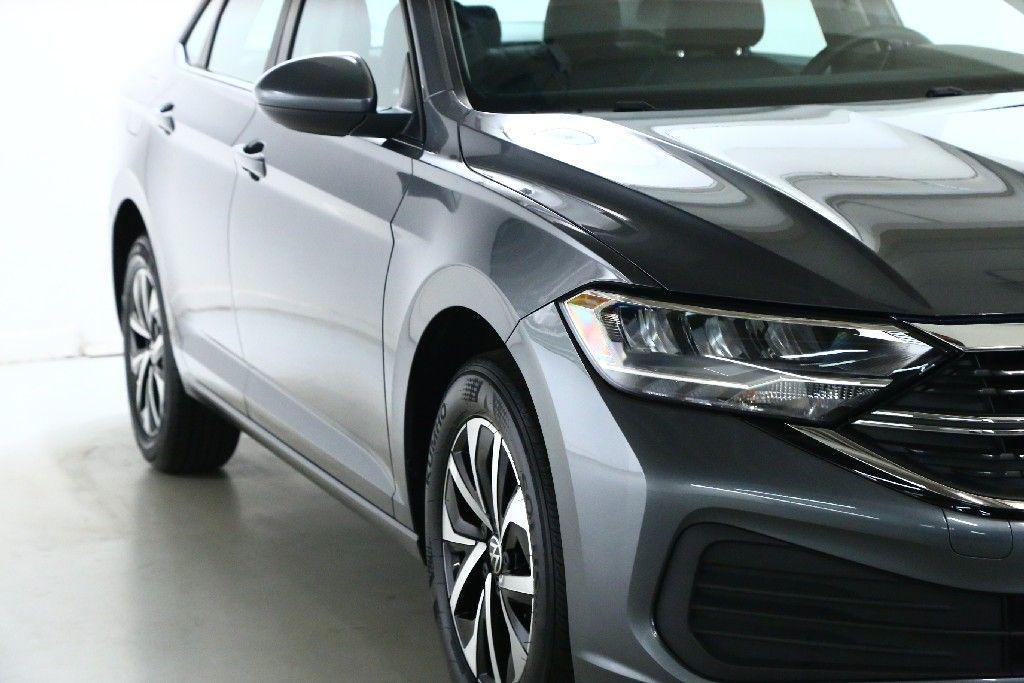 used 2024 Volkswagen Jetta car, priced at $20,984