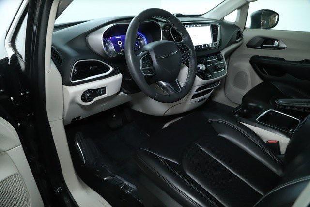 used 2023 Chrysler Pacifica car, priced at $25,133