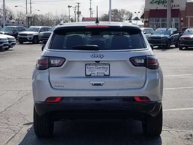 new 2025 Jeep Compass car, priced at $38,813