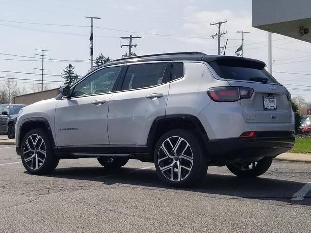 new 2025 Jeep Compass car, priced at $38,813