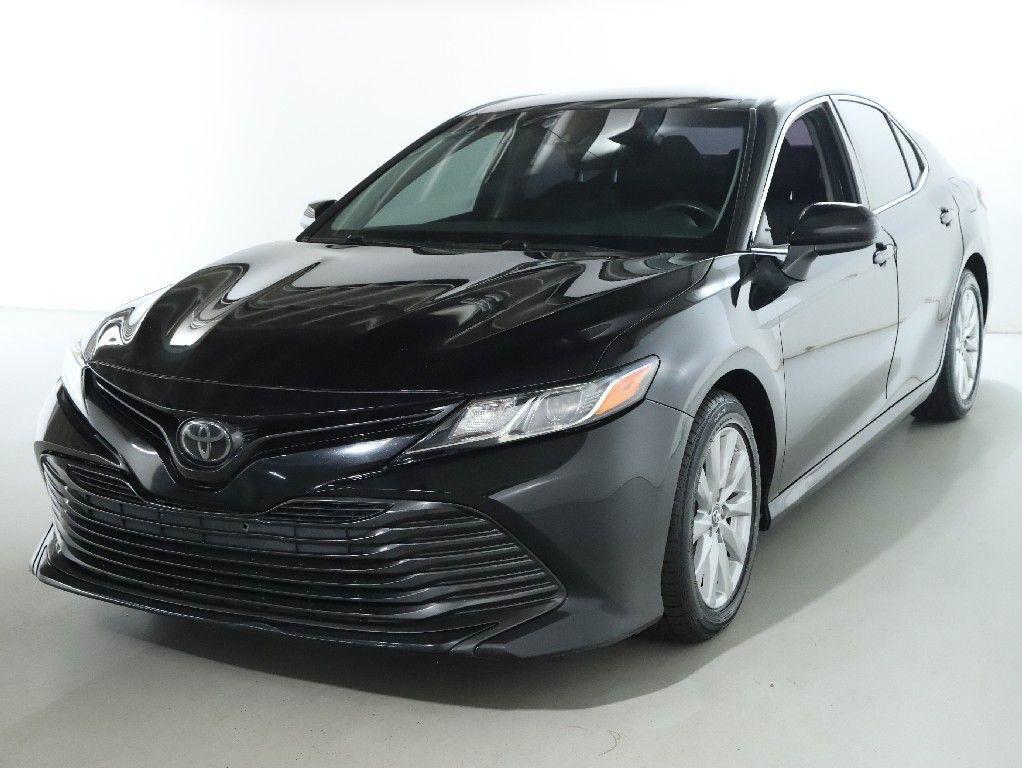 used 2018 Toyota Camry car, priced at $17,654