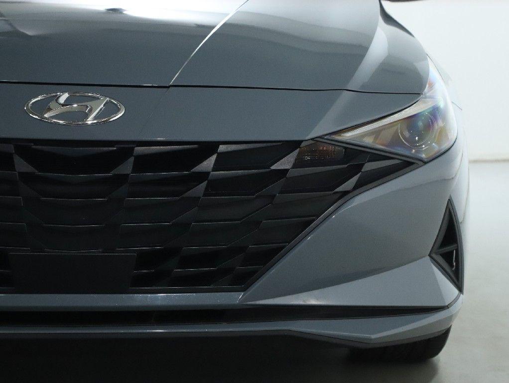 used 2023 Hyundai Elantra car, priced at $18,994