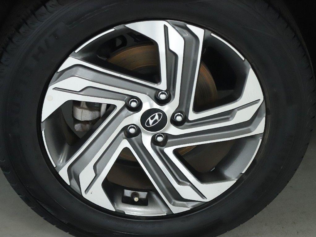 used 2023 Hyundai Santa Fe car, priced at $21,985