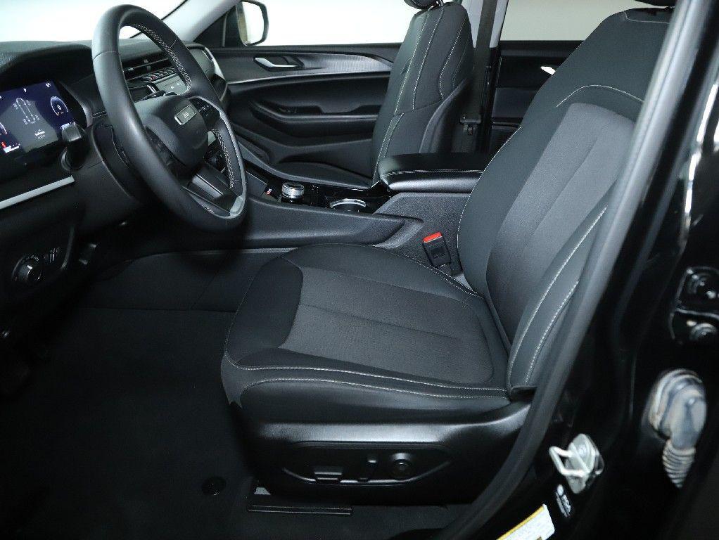 used 2023 Jeep Grand Cherokee L car, priced at $26,491