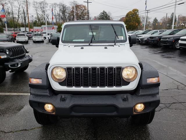 new 2025 Jeep Wrangler car, priced at $41,974