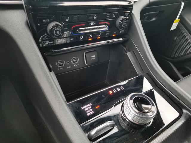 new 2025 Jeep Grand Cherokee L car, priced at $44,429