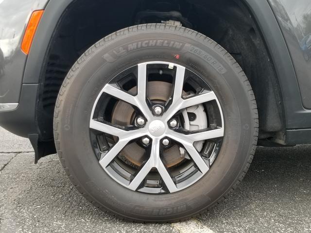 new 2025 Jeep Grand Cherokee L car, priced at $44,429