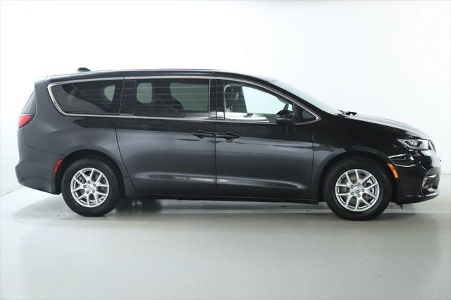 used 2023 Chrysler Pacifica car, priced at $22,386