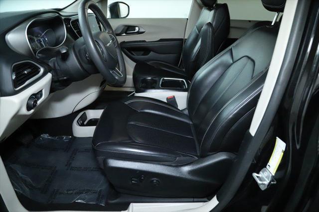 used 2023 Chrysler Pacifica car, priced at $22,386