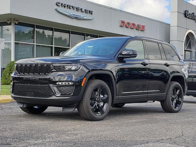 new 2025 Jeep Grand Cherokee car, priced at $44,208