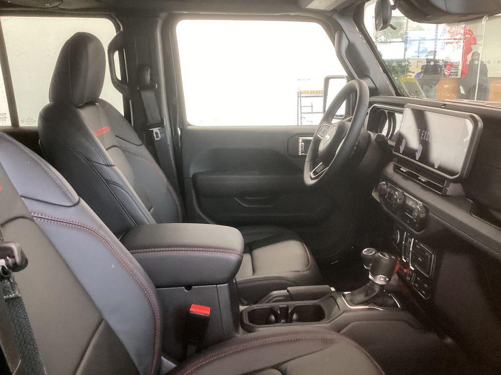 new 2026 Jeep Wrangler car, priced at $54,553