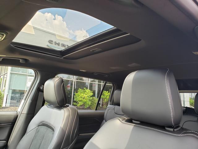 new 2025 Jeep Grand Cherokee L car, priced at $43,365