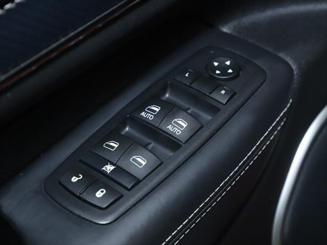 used 2016 Jeep Grand Cherokee car, priced at $39,891