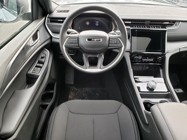 new 2025 Jeep Grand Cherokee L car, priced at $36,024