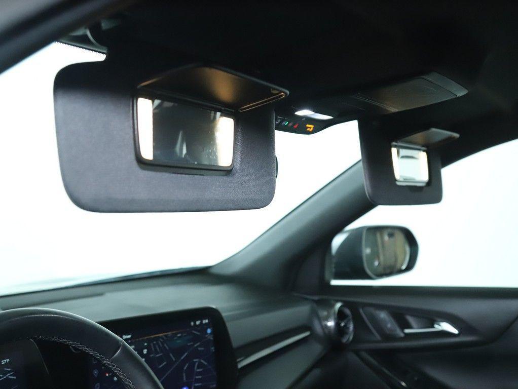 used 2025 Chevrolet Equinox car, priced at $25,987