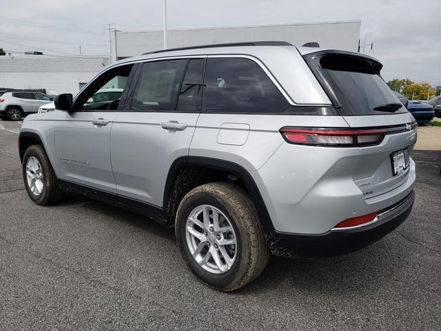 new 2024 Jeep Grand Cherokee car, priced at $37,204