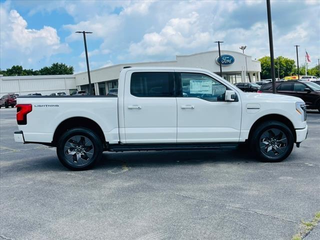 new 2022 Ford F-150 Lightning car, priced at $69,369