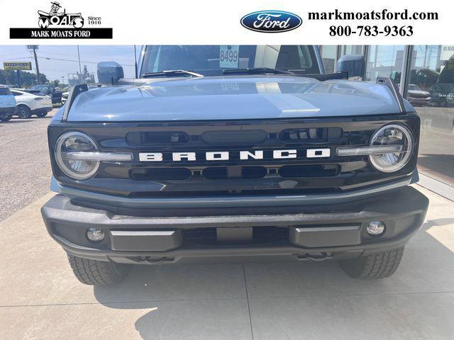 new 2025 Ford Bronco car, priced at $53,075