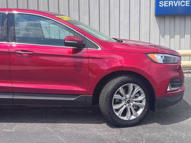 used 2024 Ford Edge car, priced at $33,995