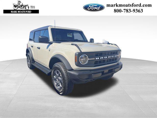 new 2025 Ford Bronco car, priced at $50,335