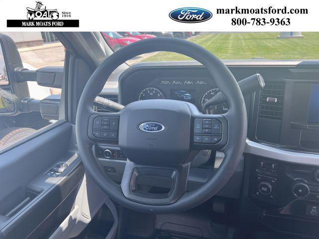 new 2025 Ford F-350 car, priced at $57,685