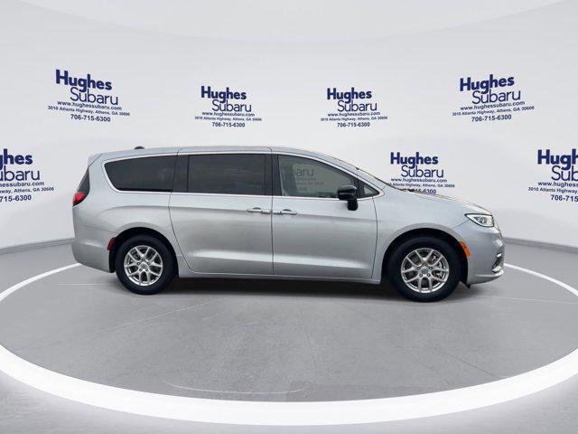 used 2024 Chrysler Pacifica car, priced at $31,800