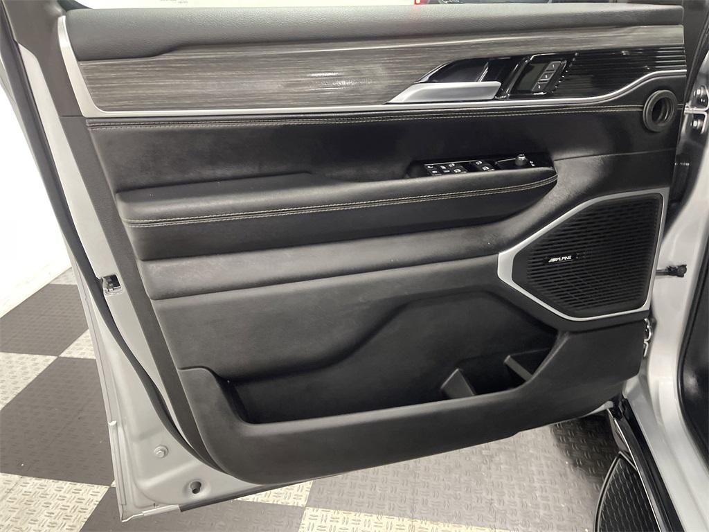 used 2023 Jeep Wagoneer L car, priced at $38,918