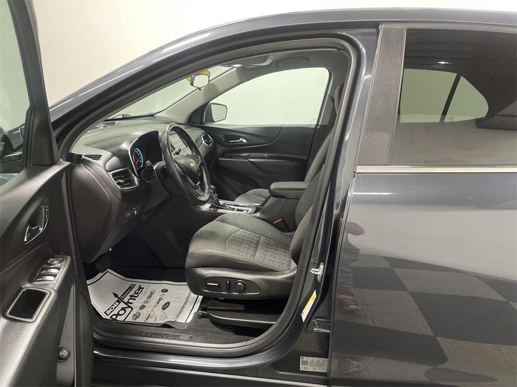 used 2022 Chevrolet Equinox car, priced at $22,190