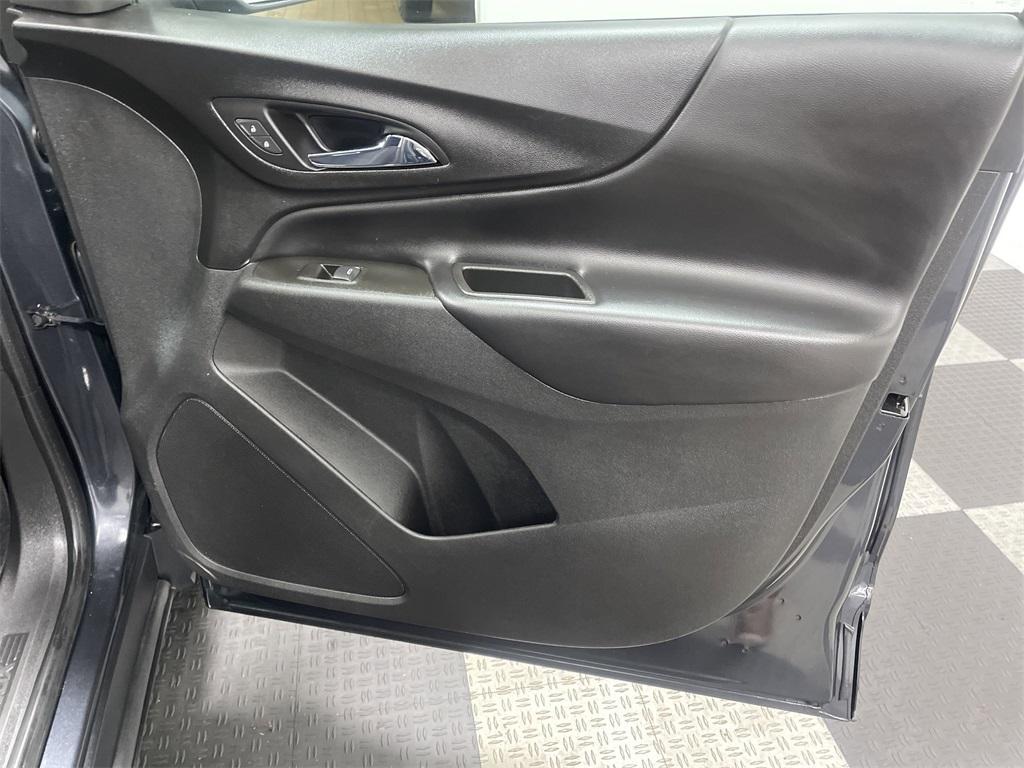 used 2022 Chevrolet Equinox car, priced at $22,190