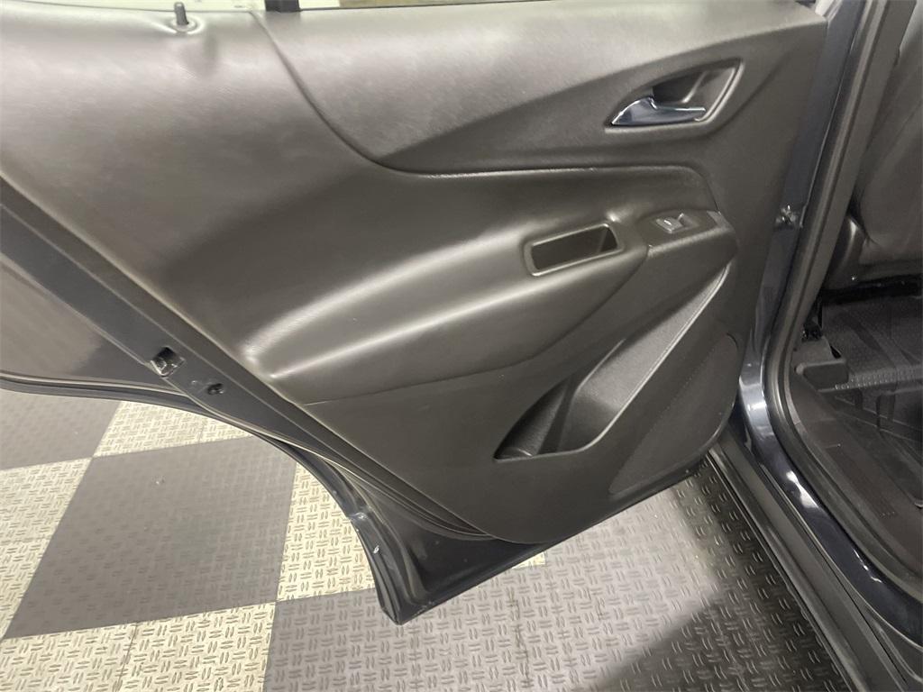used 2022 Chevrolet Equinox car, priced at $22,190