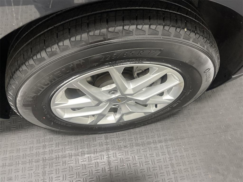 used 2022 Chevrolet Equinox car, priced at $21,365