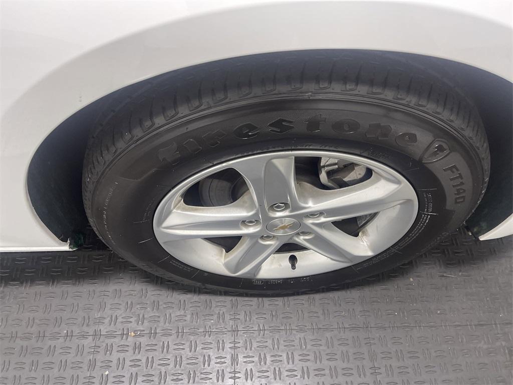 used 2024 Chevrolet Malibu car, priced at $22,112