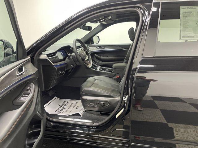 new 2025 Jeep Grand Cherokee L car, priced at $56,263