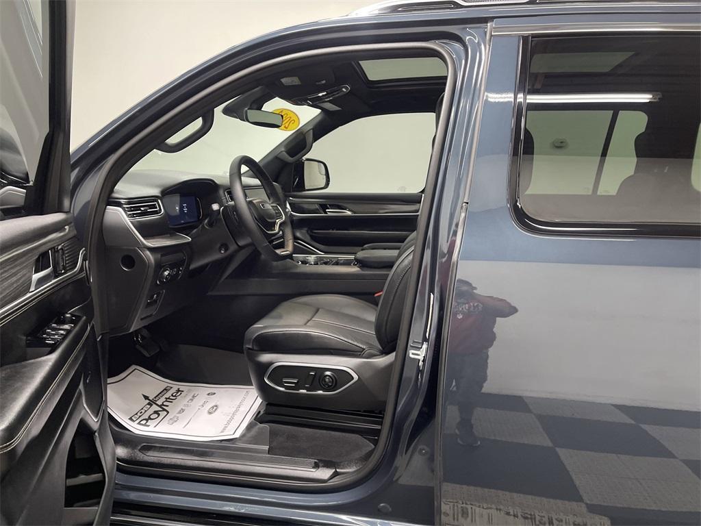 used 2024 Jeep Wagoneer car, priced at $67,539