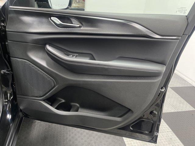 new 2025 Jeep Grand Cherokee L car, priced at $42,642